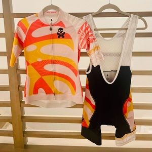 Betty Designs “Island Magic” Limited Edition Cycling Kit (Size Medium)